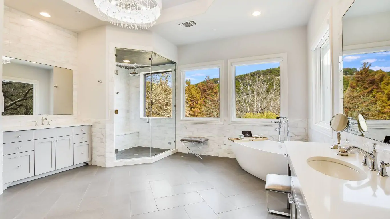 Villa Natali | Austin