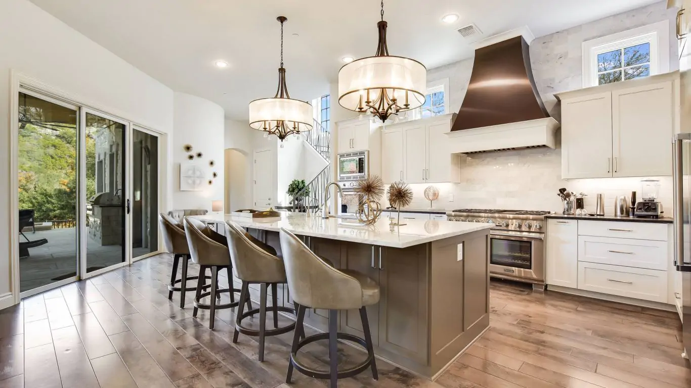 Villa Natali | Austin