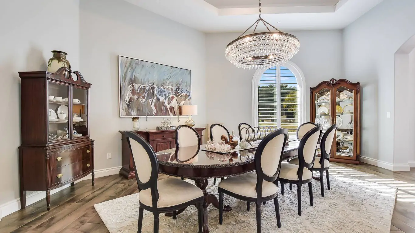 Villa Natali | Austin