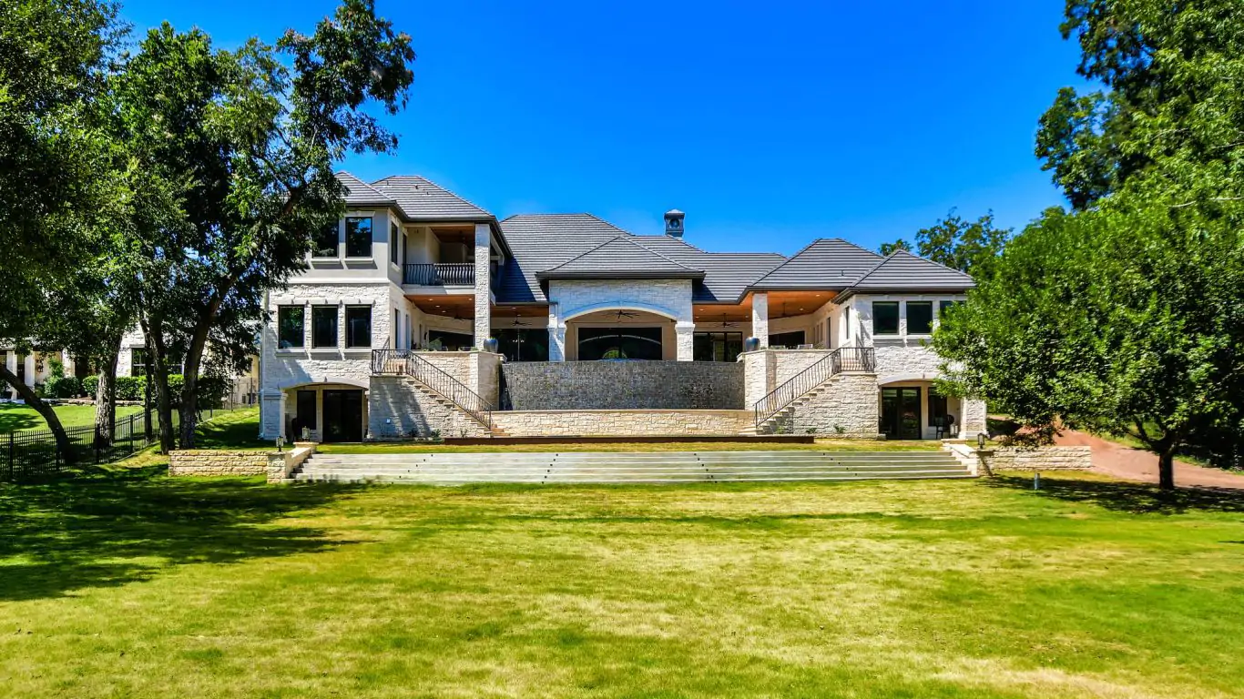 Villa Natali | Austin