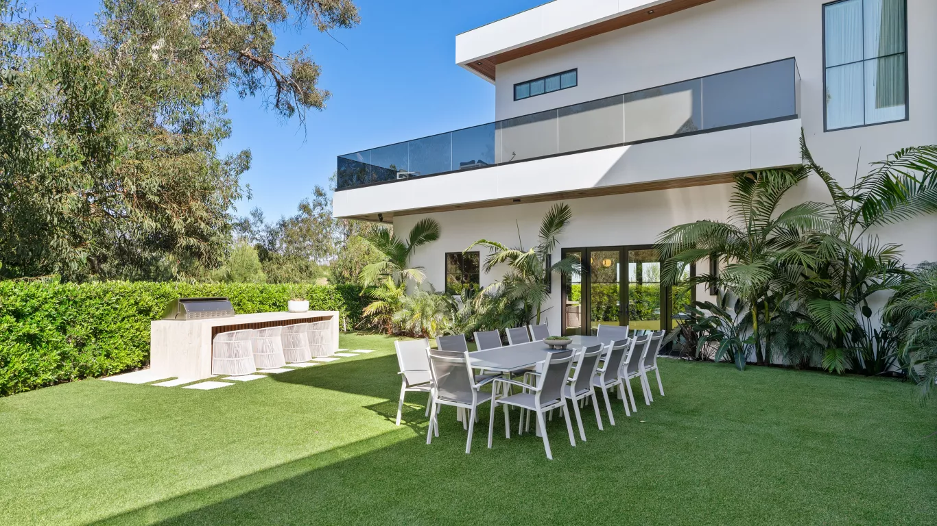 Villa Irena | Los Angeles