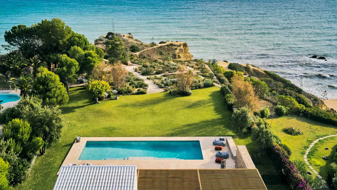 Casa da Rocha | Rest of Portugal