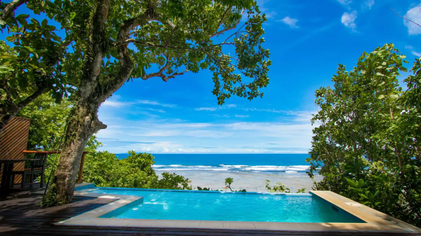 Namale Resort & Spa | Pacific Ocean Islands