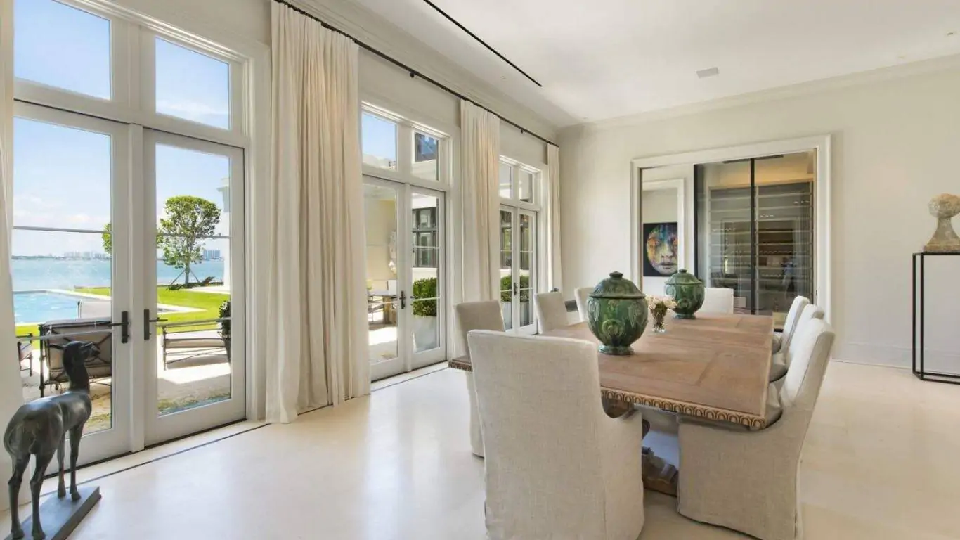 Villa Siren | Miami