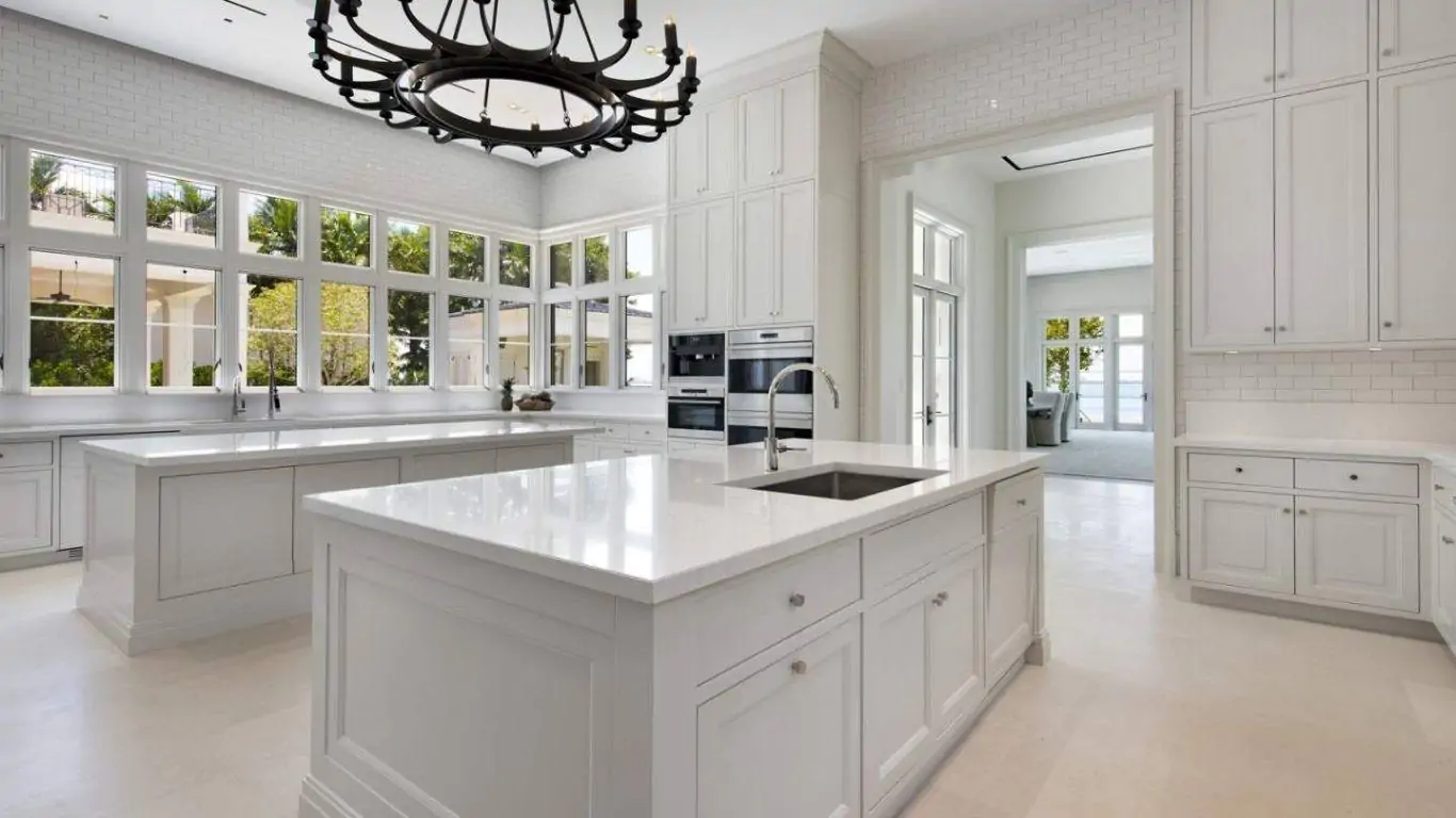 Villa Siren | Miami