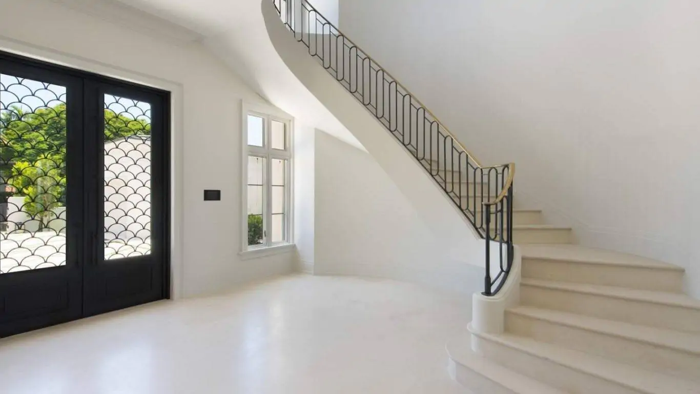 Villa Siren | Miami