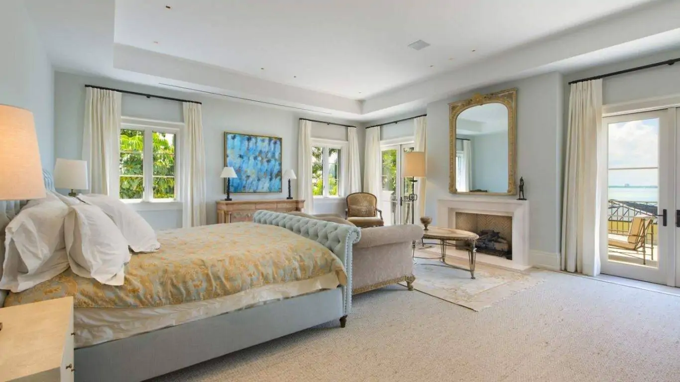 Villa Siren | Miami