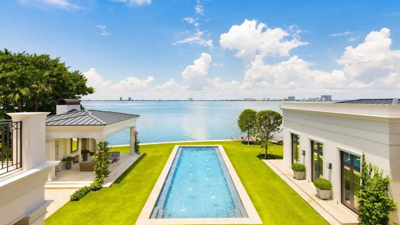 Villa Siren | Miami