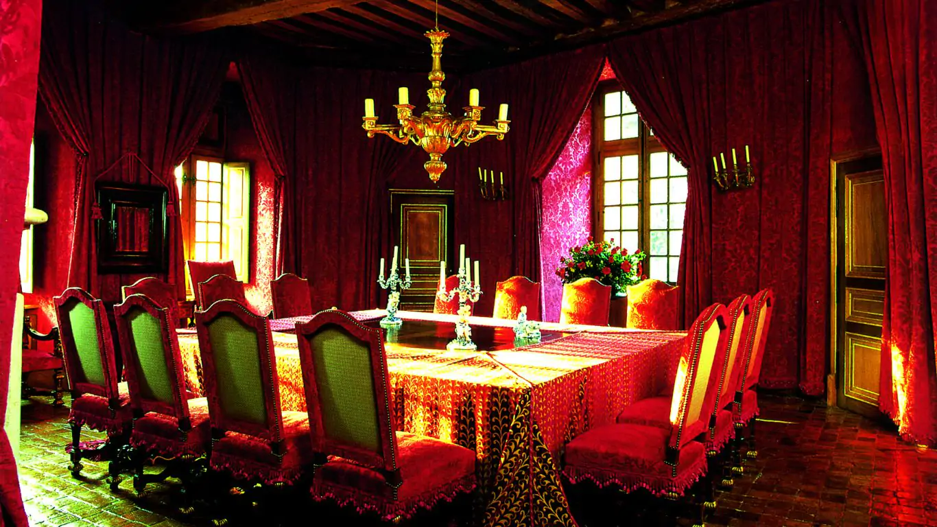Chateau Ophelia | Paris