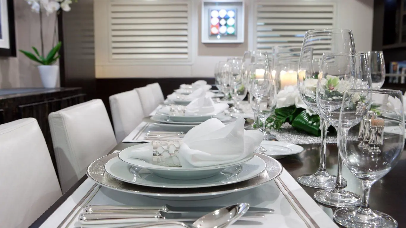 Yacht Mirage 173 | Yachts