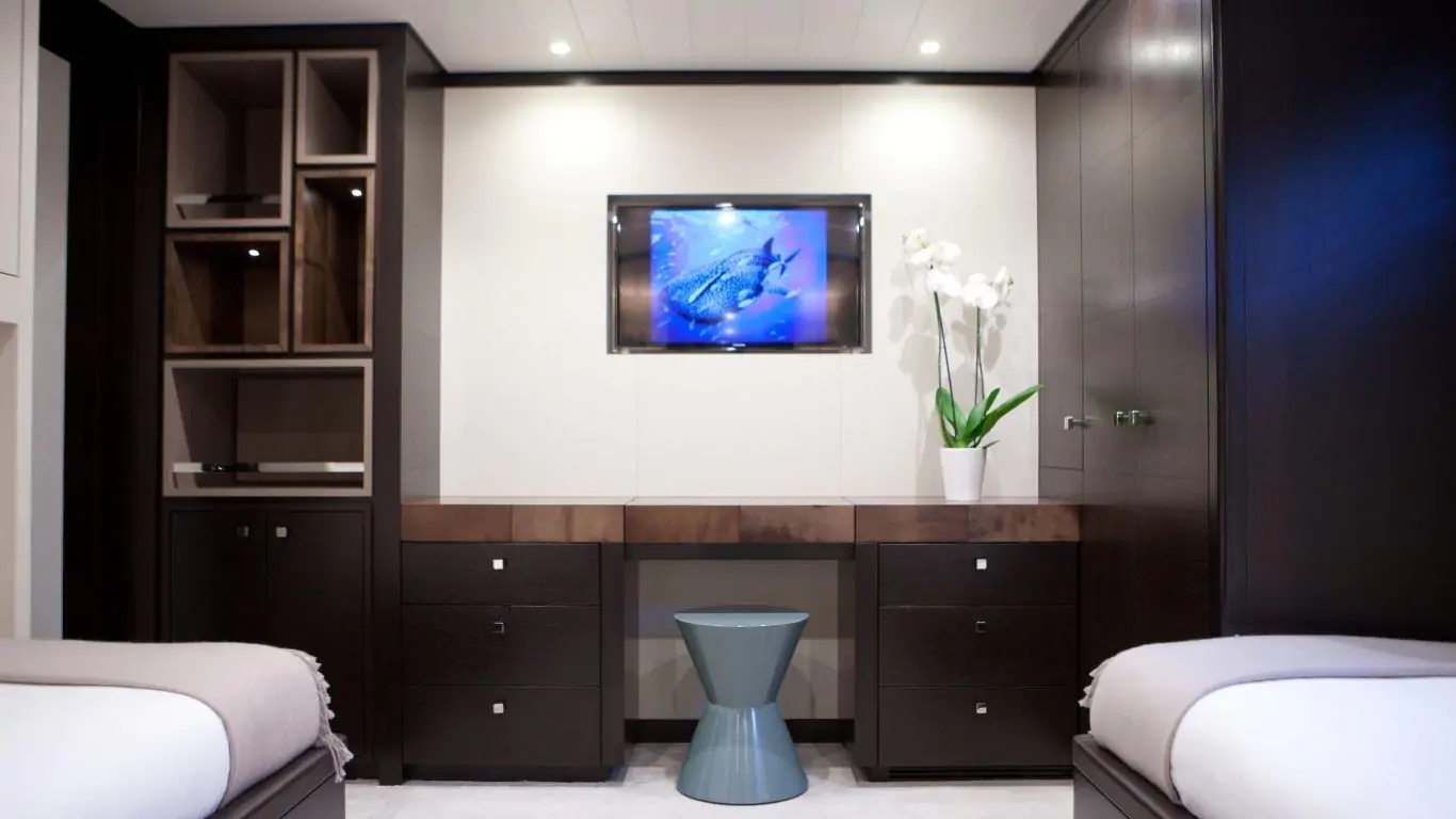 Yacht Mirage 173 | Yachts