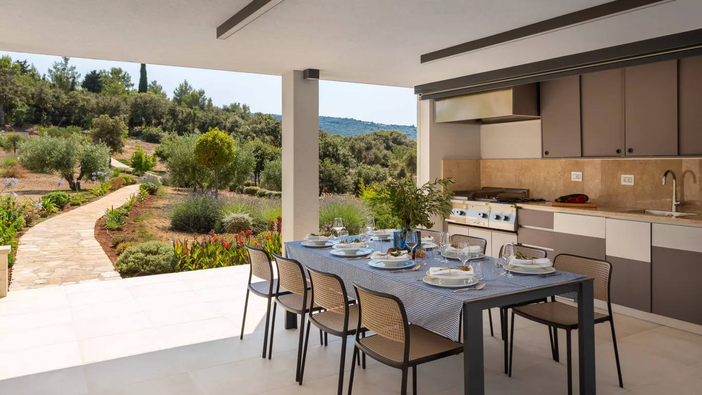 Villa Lucia | Croatia