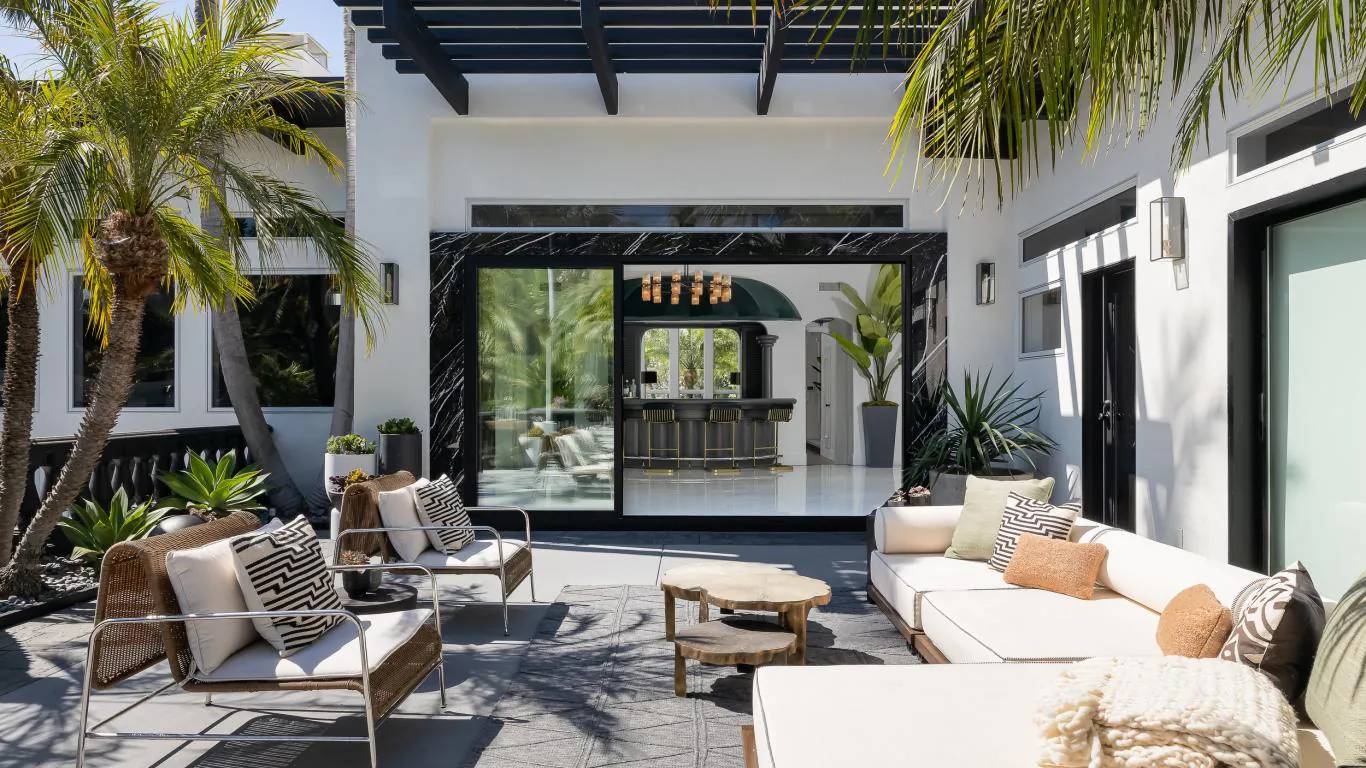 Grand Blanc Maison | San Diego