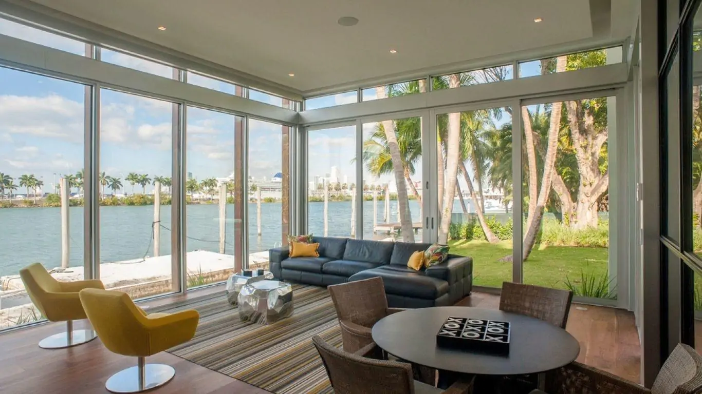 Villa Serina | Miami