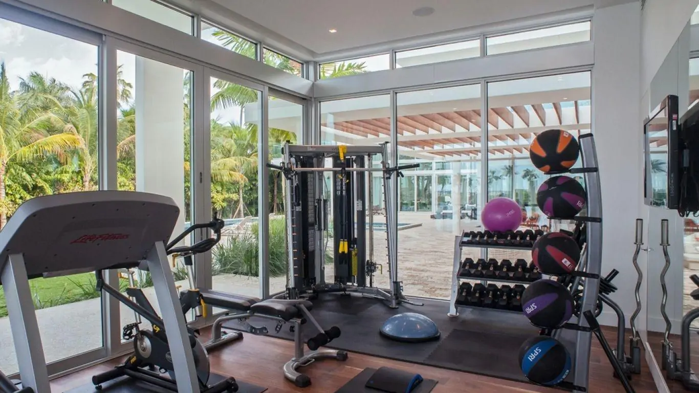 Villa Serina | Miami