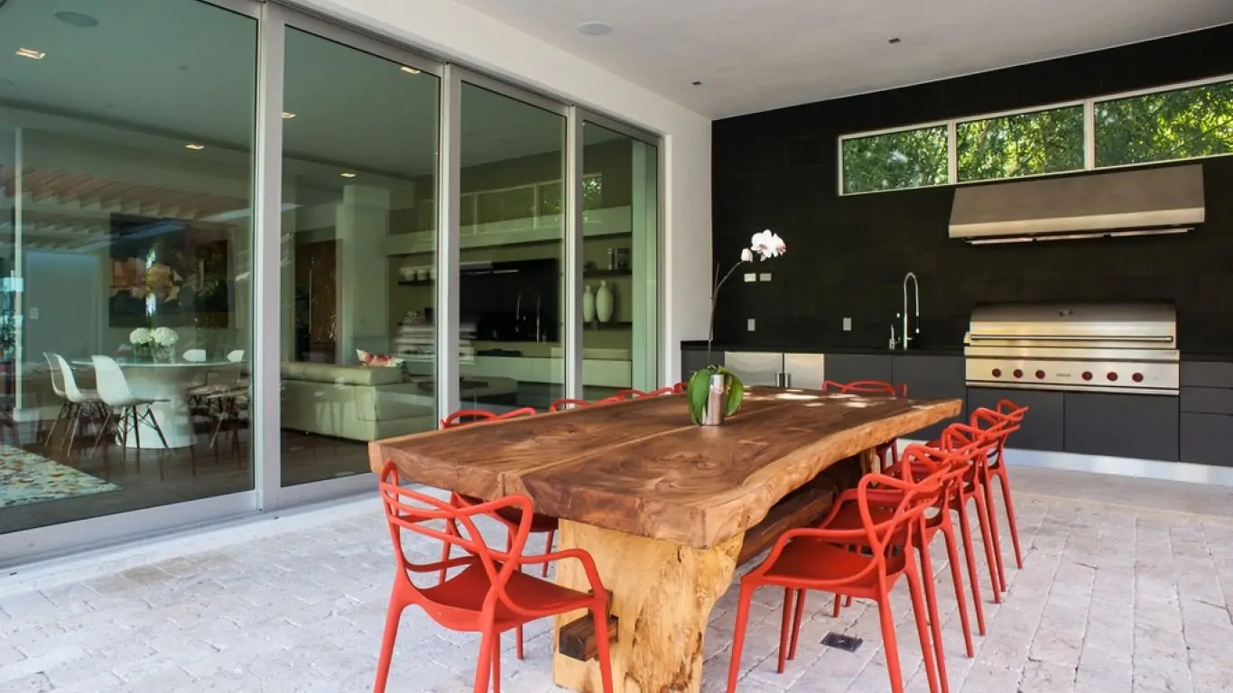 Villa Serina | Miami