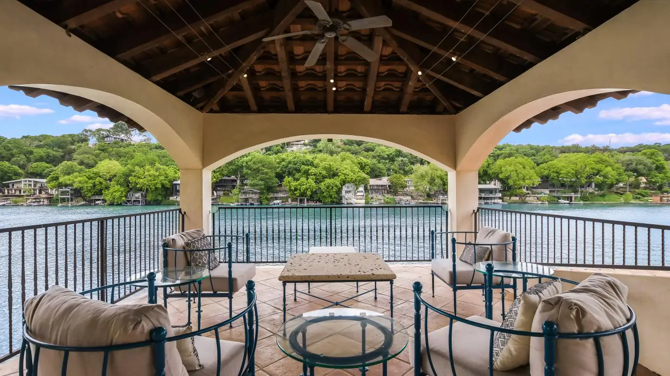 Villa Alana | Austin