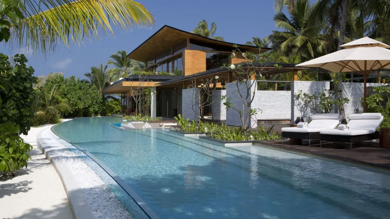 Coco Prive Kuda Hithi Island | Indian Ocean Islands