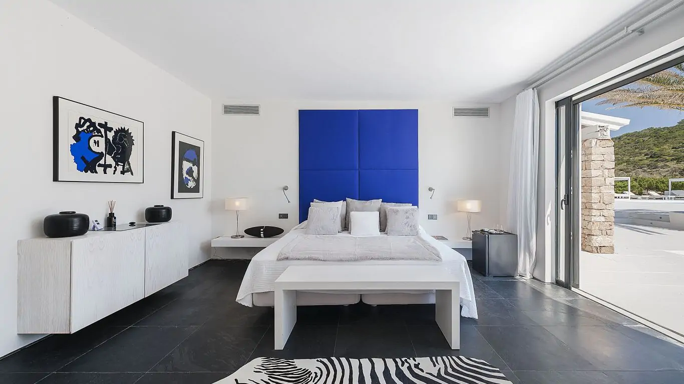 Tiana Island | Mediterranean Islands