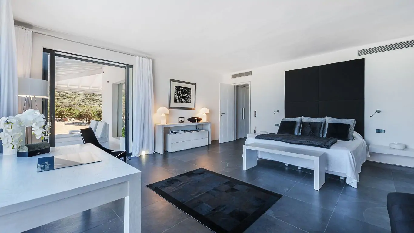 Tiana Island | Mediterranean Islands