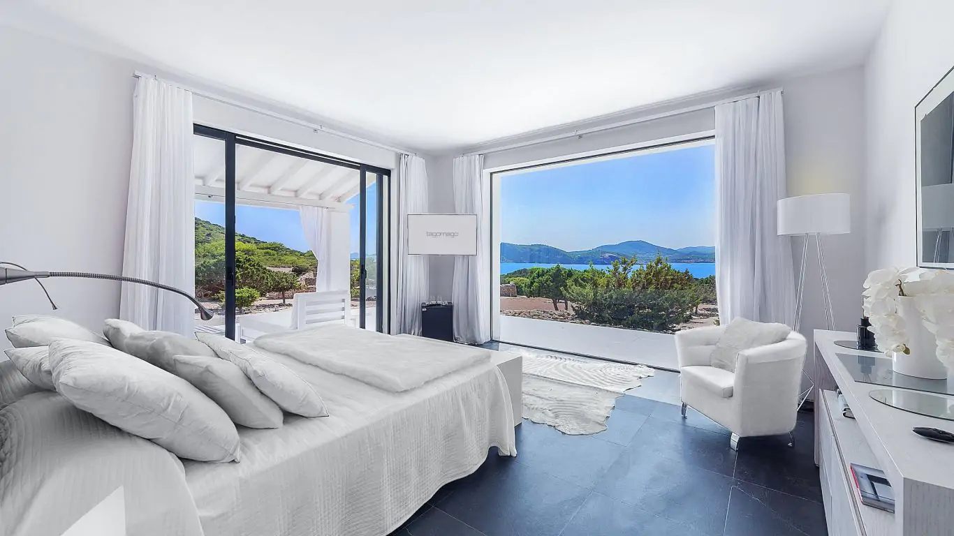 Tiana Island | Mediterranean Islands