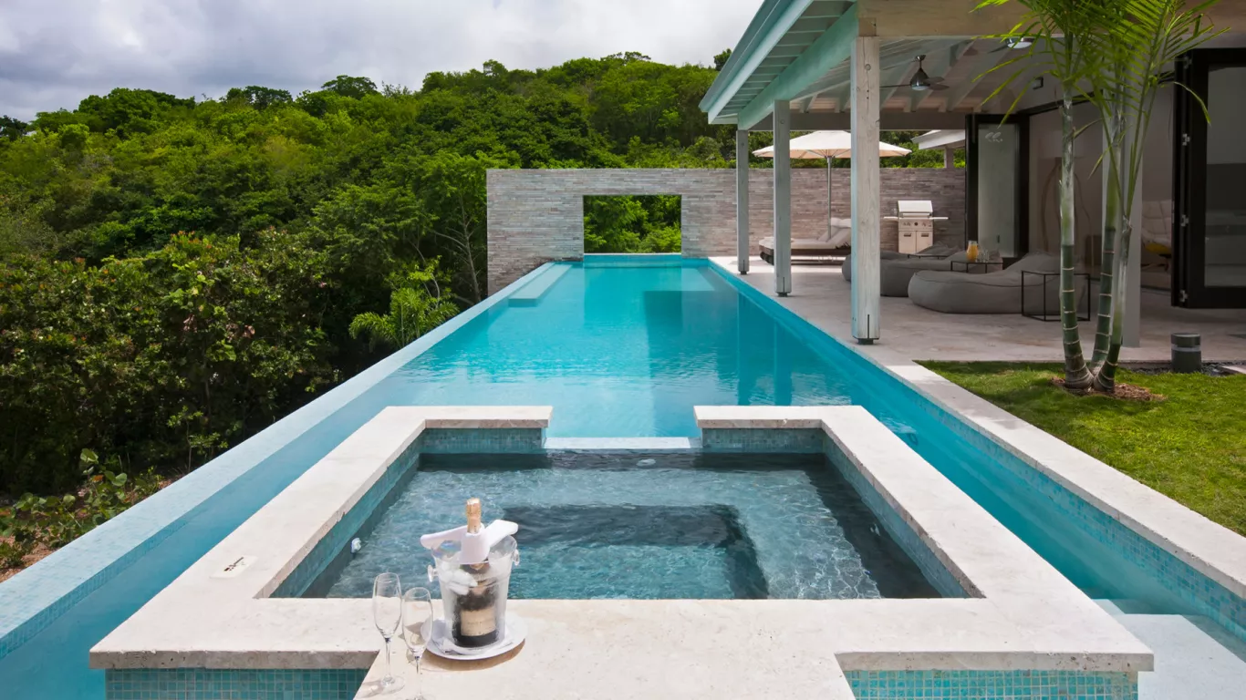 Hill Estate 1726 29 | St. Kitts and Nevis