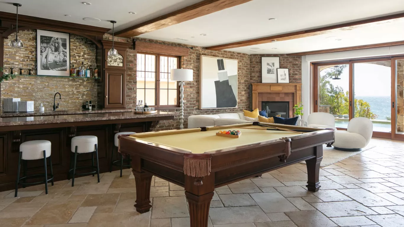 Villa Shore Cliff | Orange County