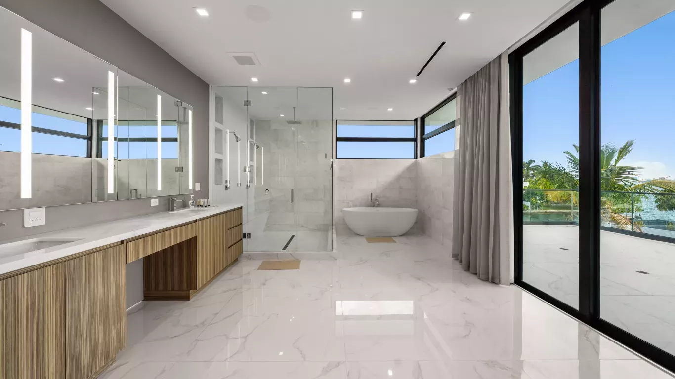 Villa Rosalina | Miami