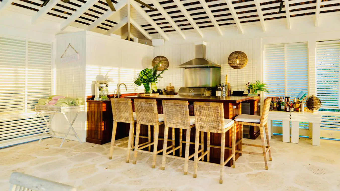 The Beacon Hill Estate | Bahamas