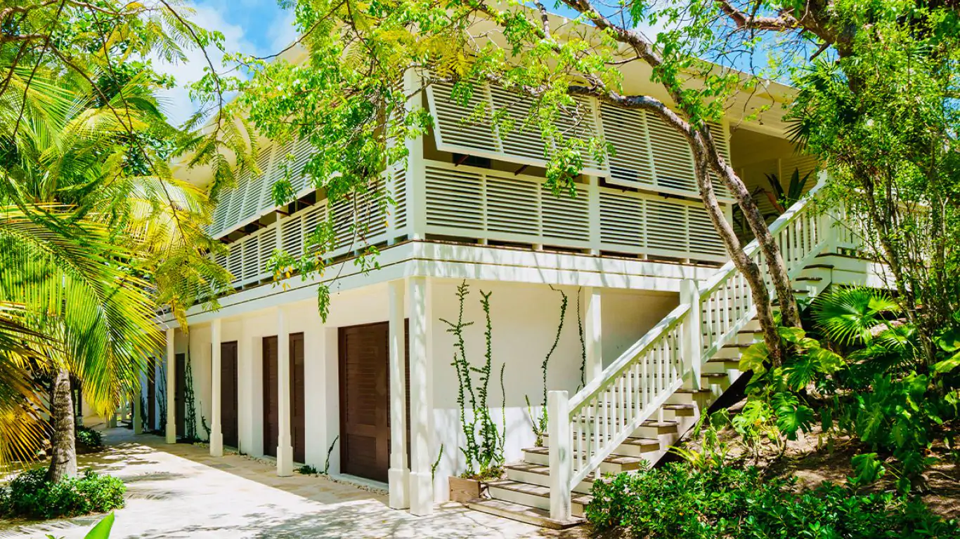 The Beacon Hill Estate | Bahamas