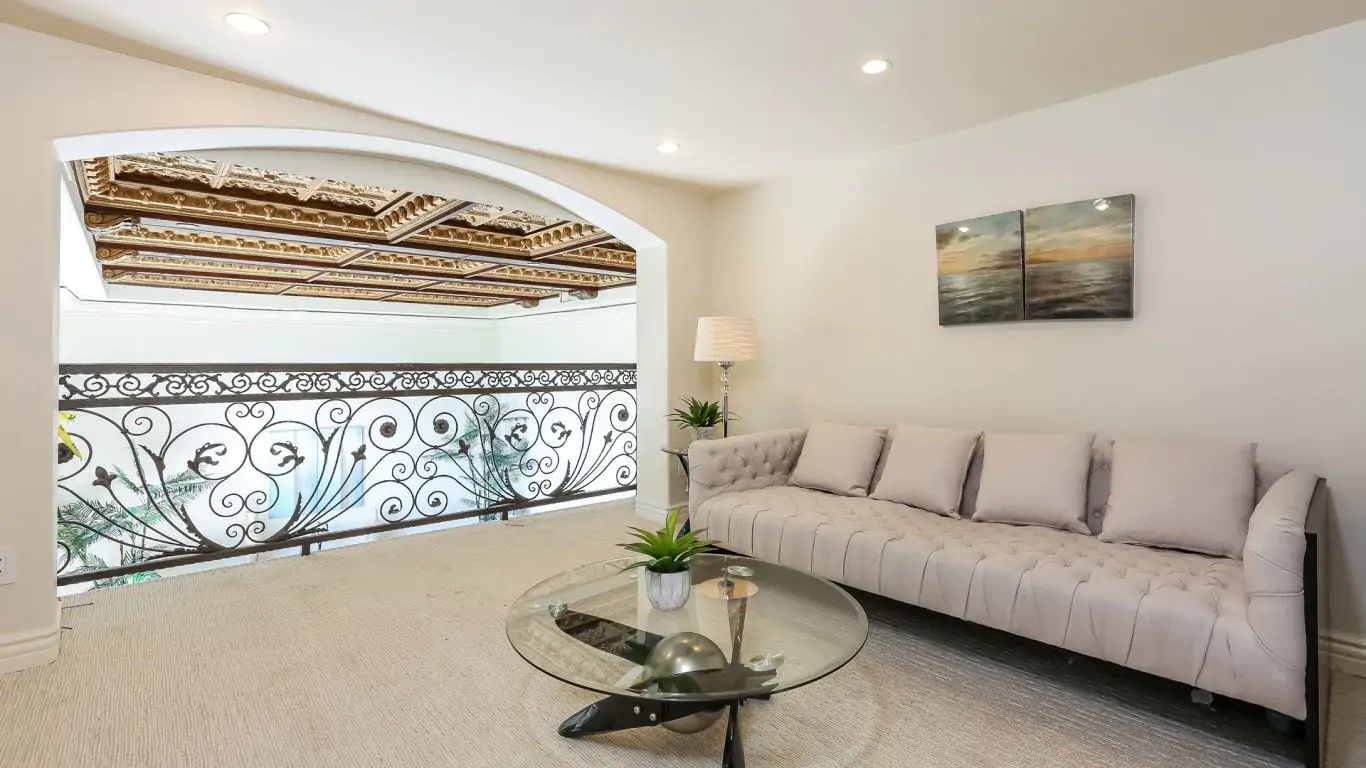 Bella Villa Resort | Los Angeles