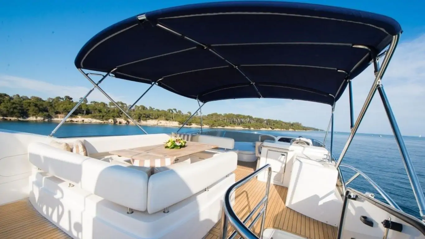 Yacht Oasis 73 | Yachts