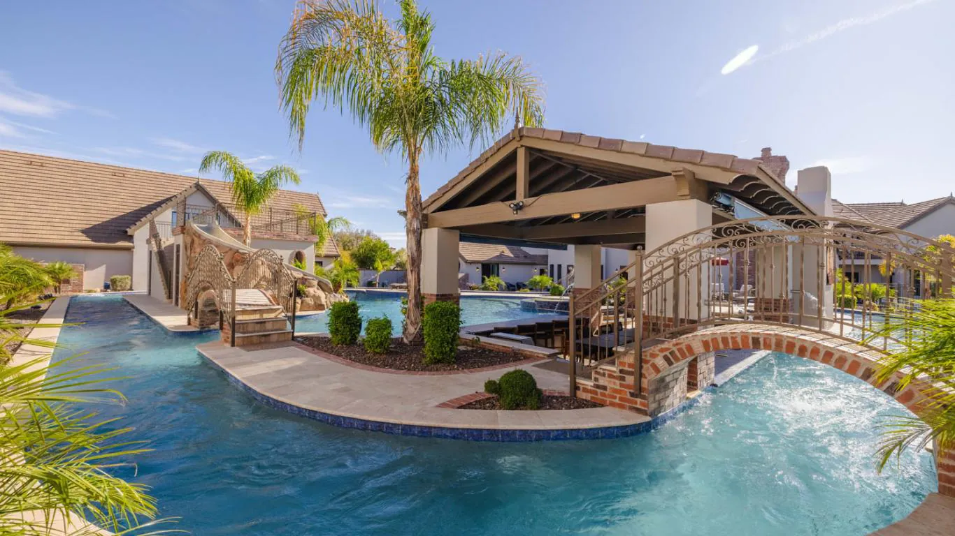 Grand Estate on Sunnyside | Arizona