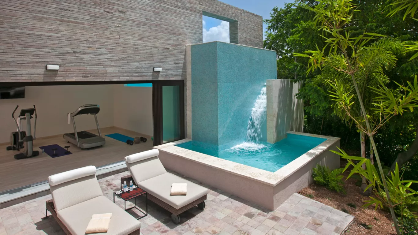 Hill Estate 1726 29 | St. Kitts and Nevis