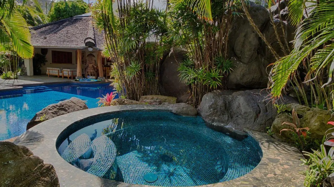 Paul Mitchell Estate | Oahu