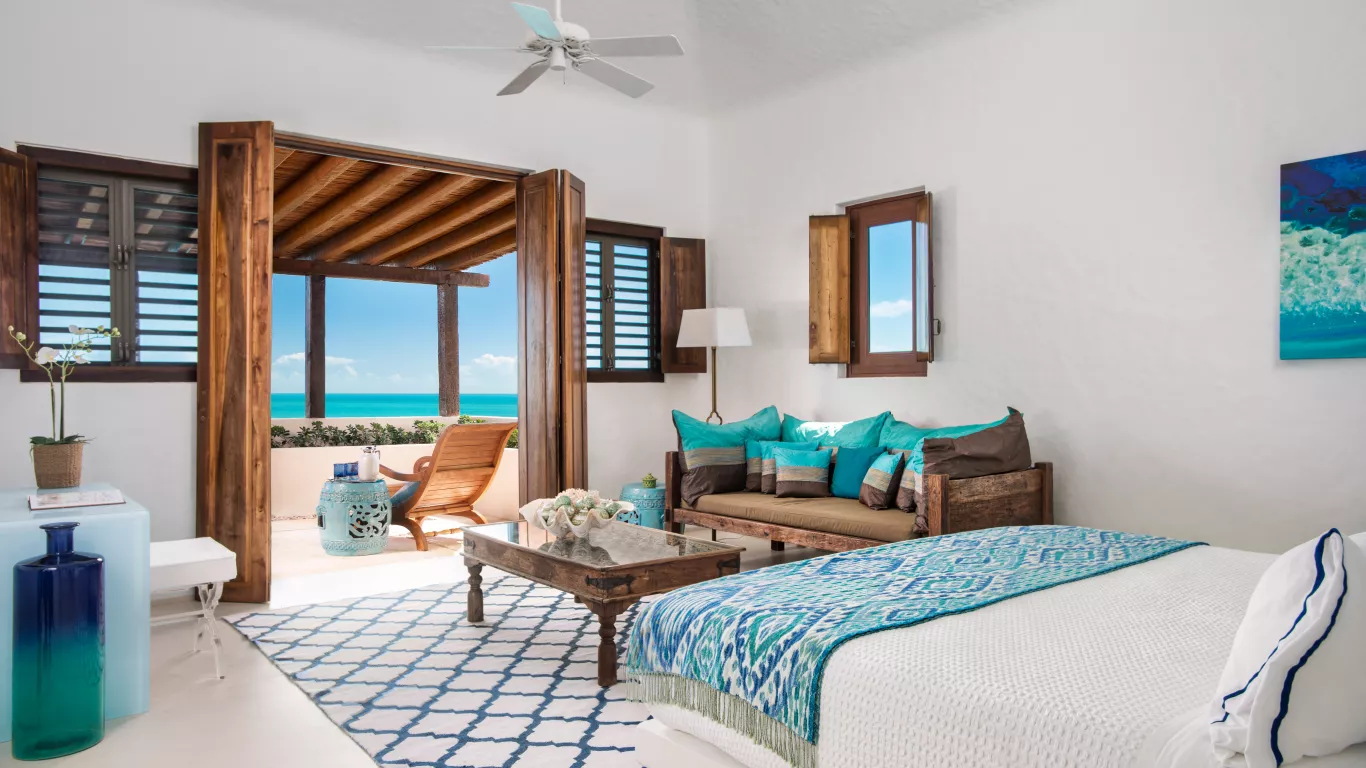 Bajacu | Turks and Caicos