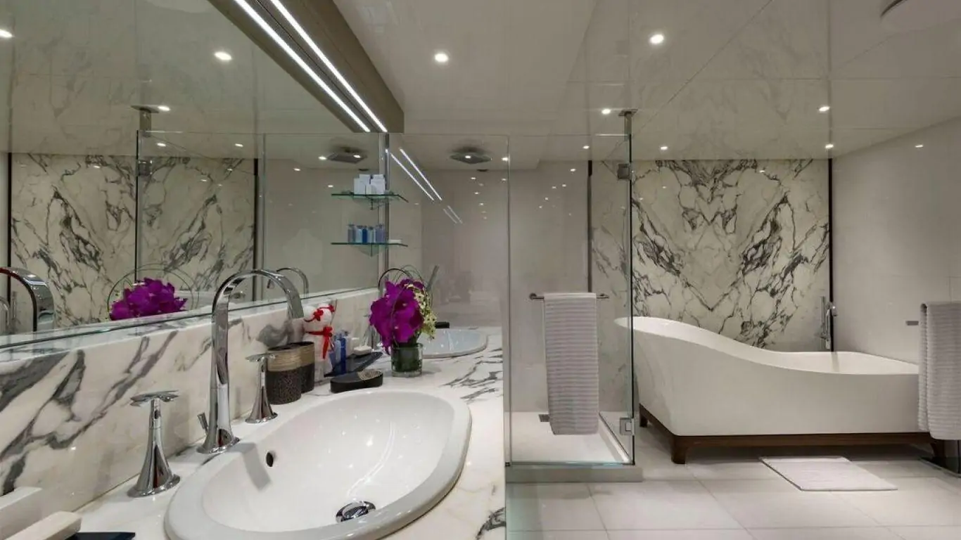 Yacht Chakra 282 | Yachts