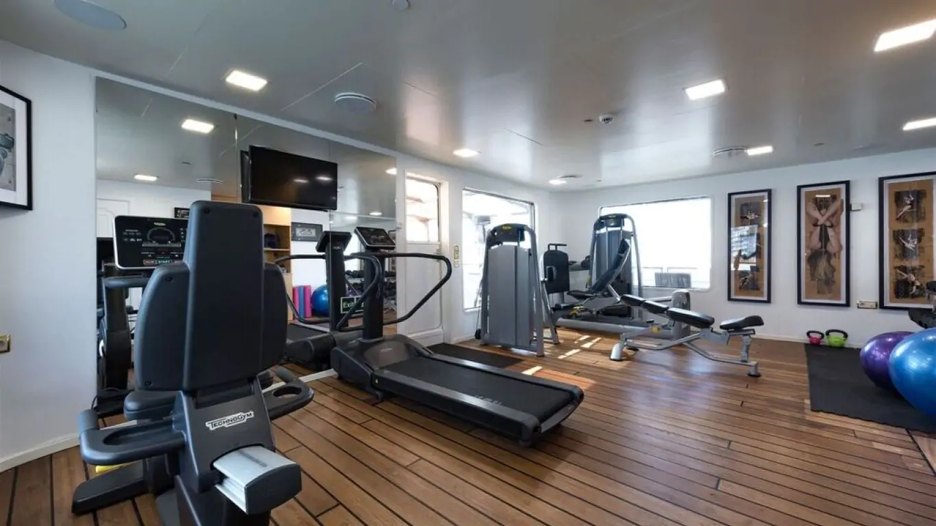 Yacht Chakra 282 | Yachts