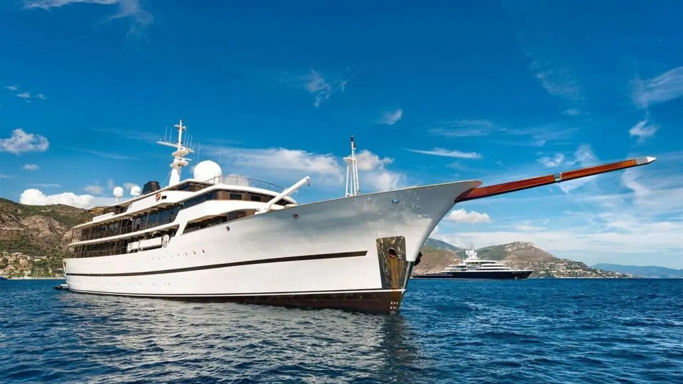 Yacht Chakra 282 | Yachts