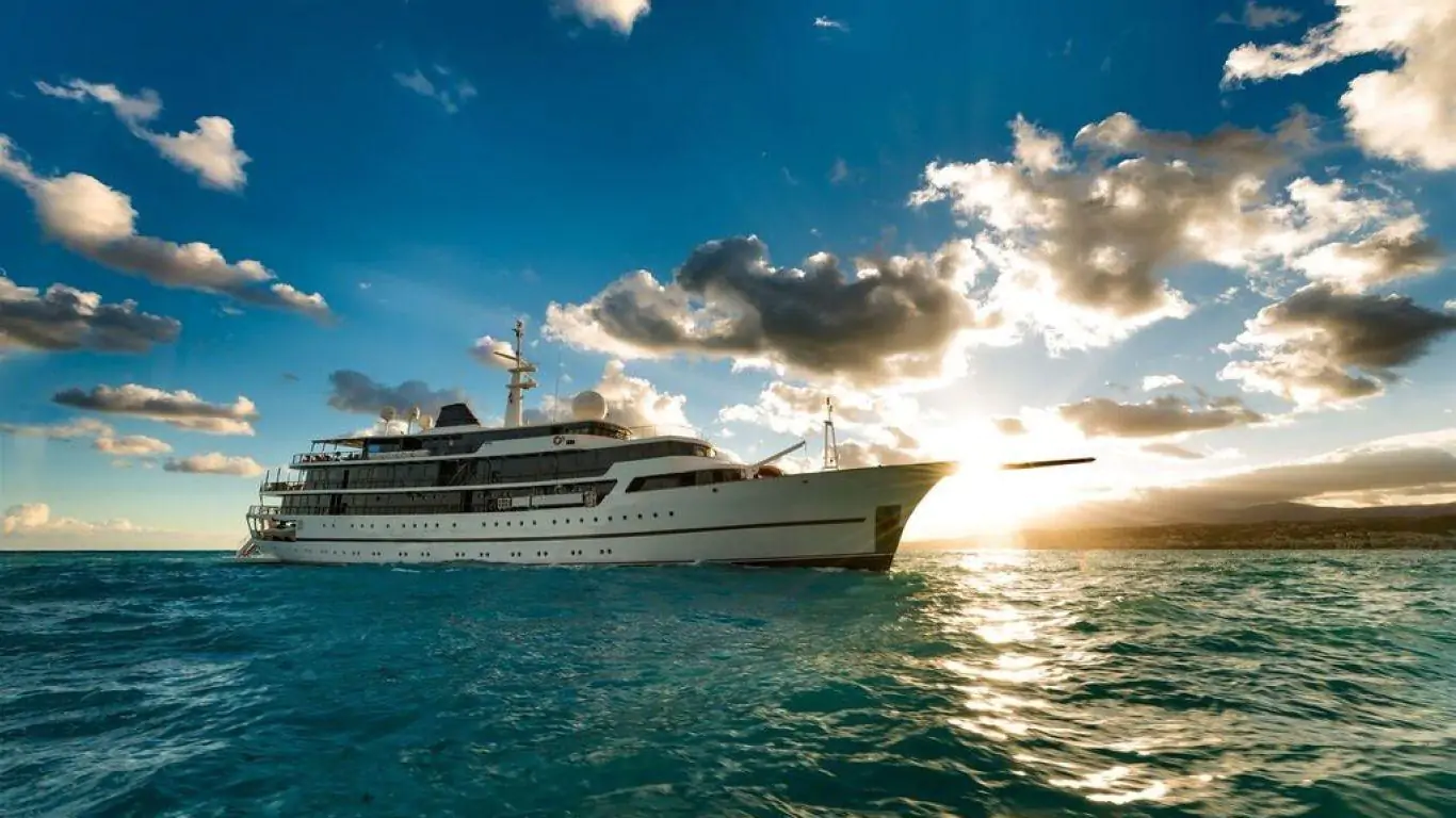 Yacht Chakra 282 | Yachts