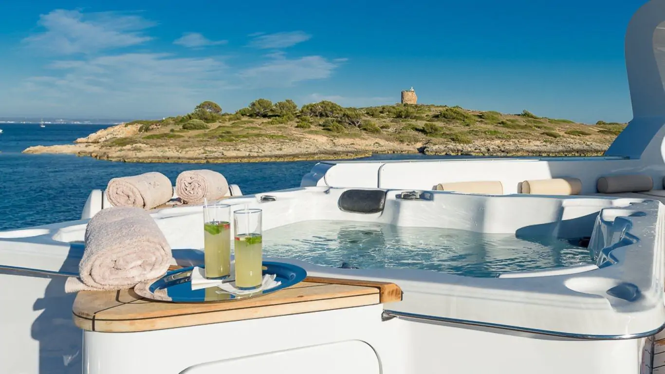 Yacht CD Two 141 | Yachts