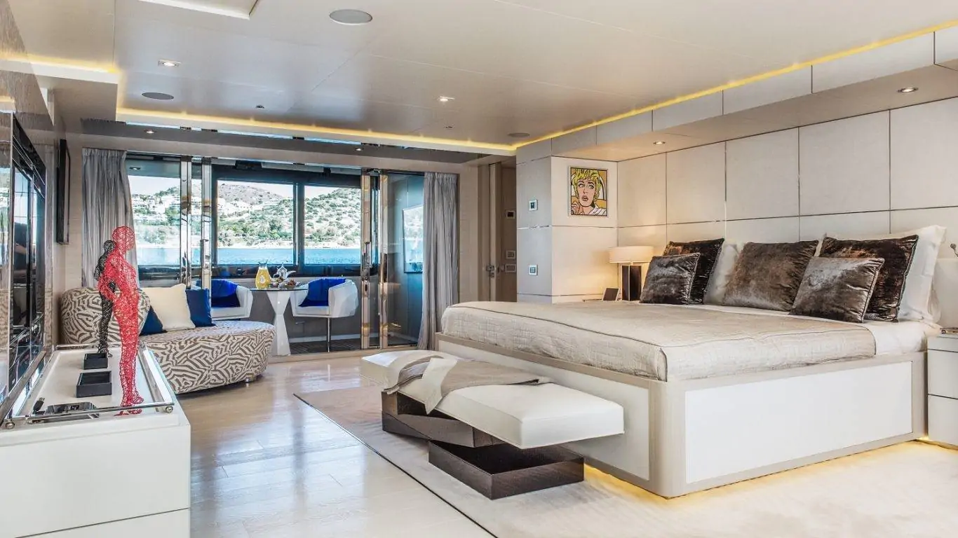 Yacht Light Holic 197 | Yachts