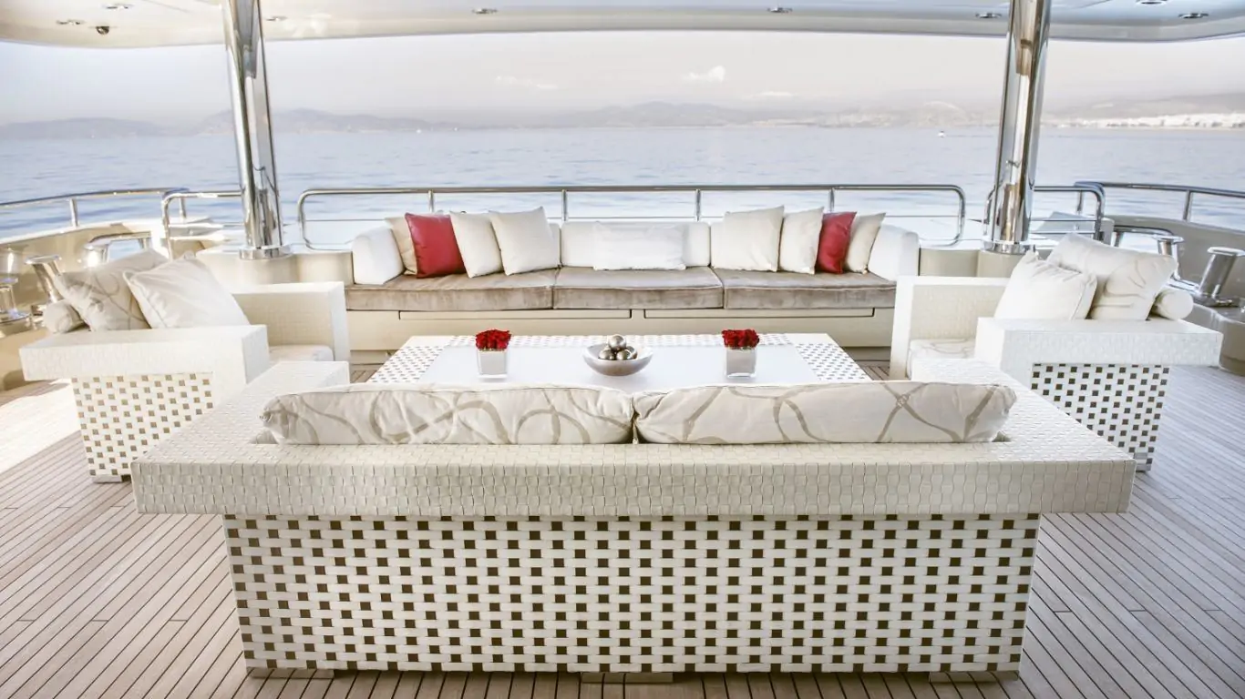 Yacht Light Holic 197 | Yachts