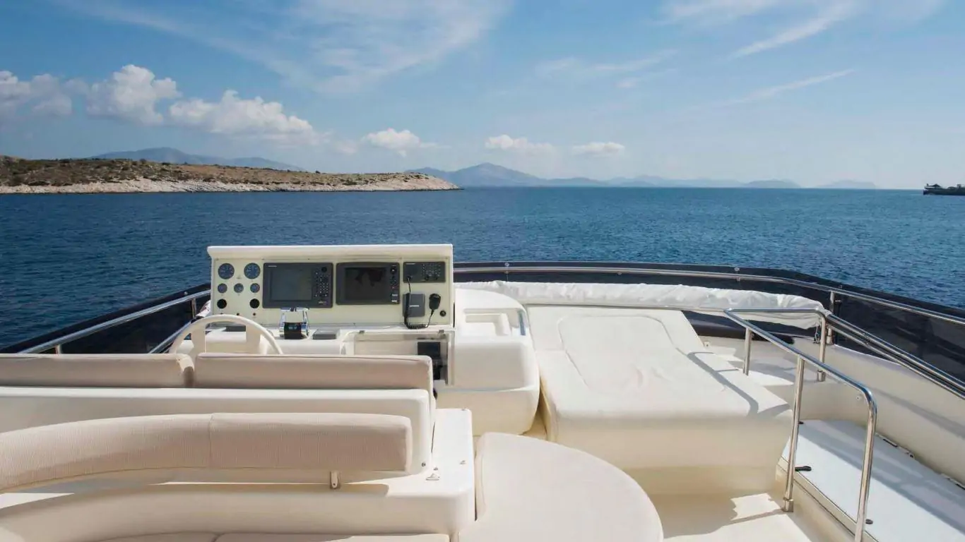 Yacht Julie M 83 | Yachts