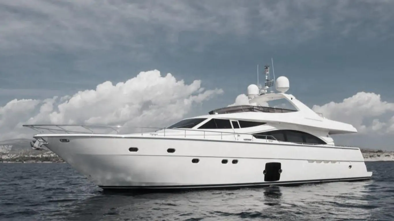 Yacht Julie M 83 | Yachts