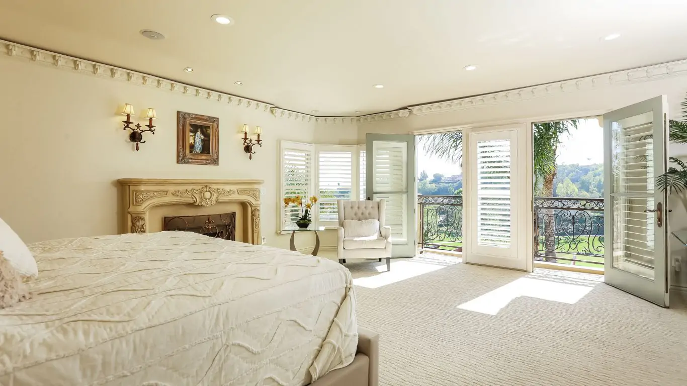 Bella Villa Resort | Los Angeles
