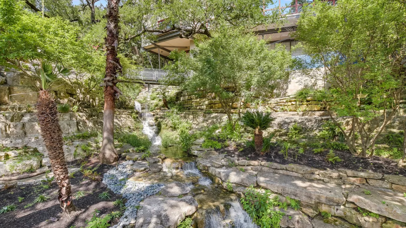 Villa Ofelia | Austin