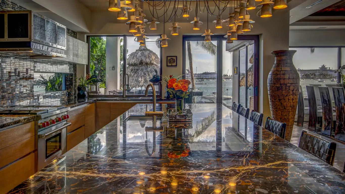 Villa Viola | Miami