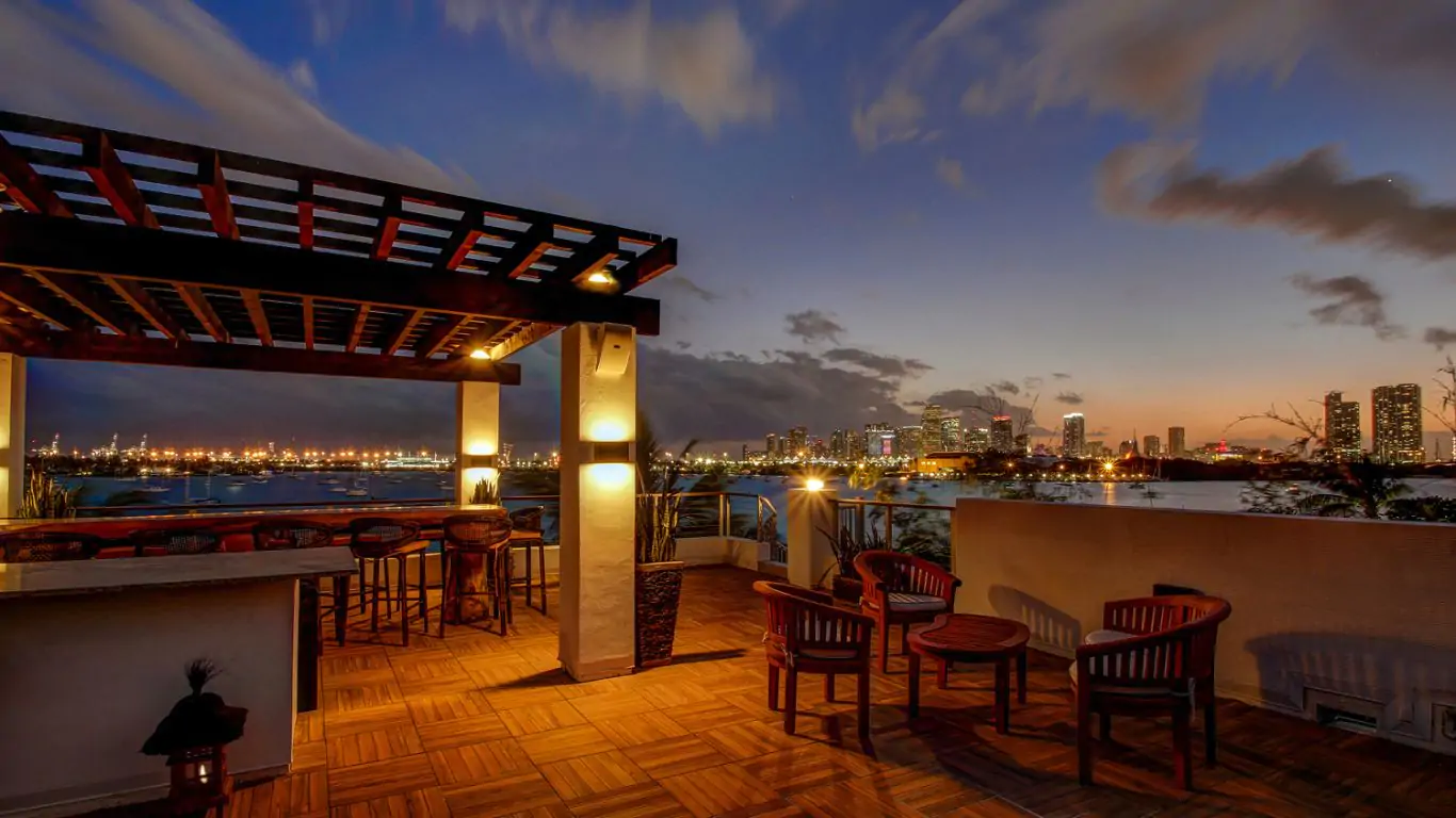 Villa Viola | Miami