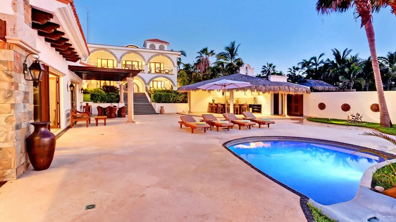 Villa Maggi | Cabo